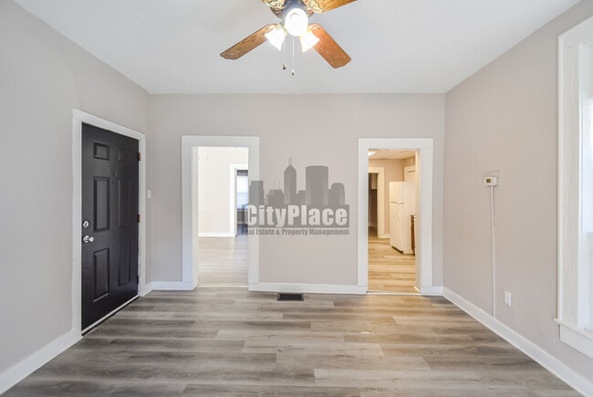 Building Photo - 2314 Union St