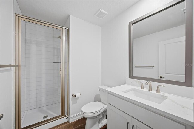 Building Photo - 4510 S Manhattan Ave