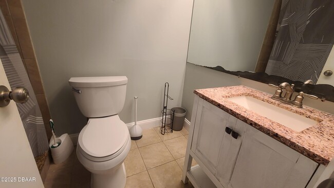 Building Photo - 140 Laughing Gull Ct