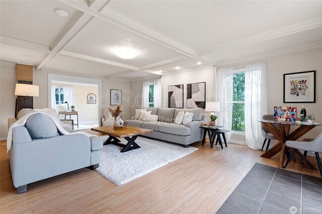 Building Photo - 11807 96th Ave SW