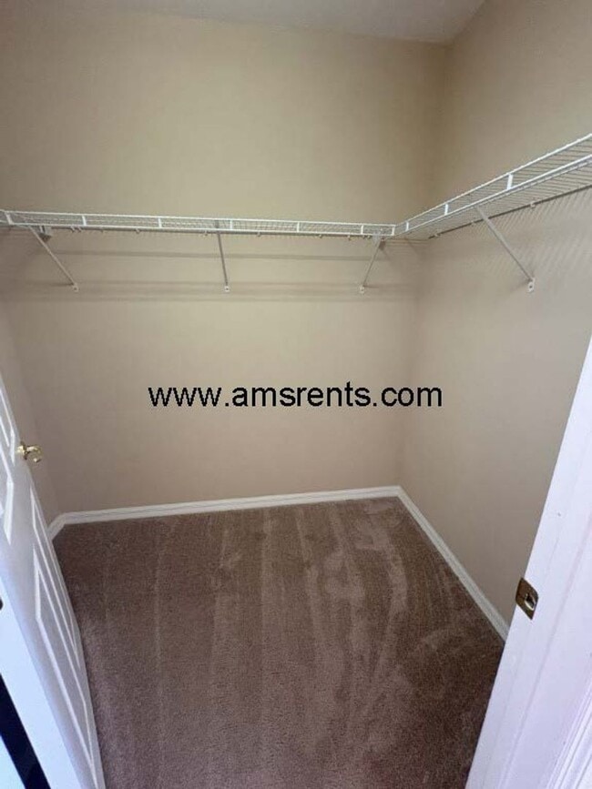 Building Photo - Spacious 2 bedroom 2 bath Condo in North Shore at Lake Hart