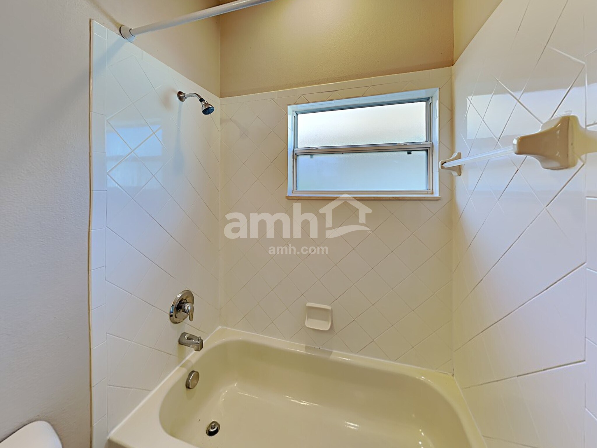 Building Photo - 1644 Mira Lago Cir