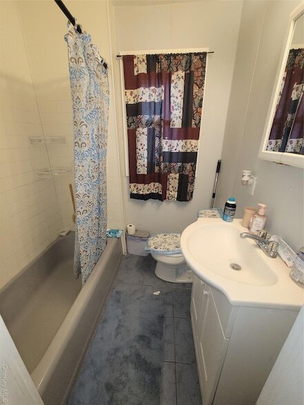 Building Photo - 2250 NY-302