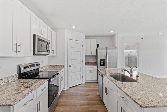 Building Photo - 439 Sweet Blossom Bend