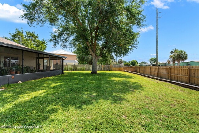 Building Photo - 249 East Dr