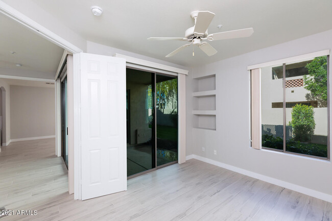 Building Photo - 7508 E Earll Dr