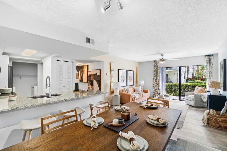 Cortland Kings Meadow 89619041 SW 142nd Ave Miami FL 33186