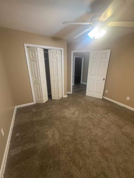 Building Photo - 208 Golden Eagle Dr