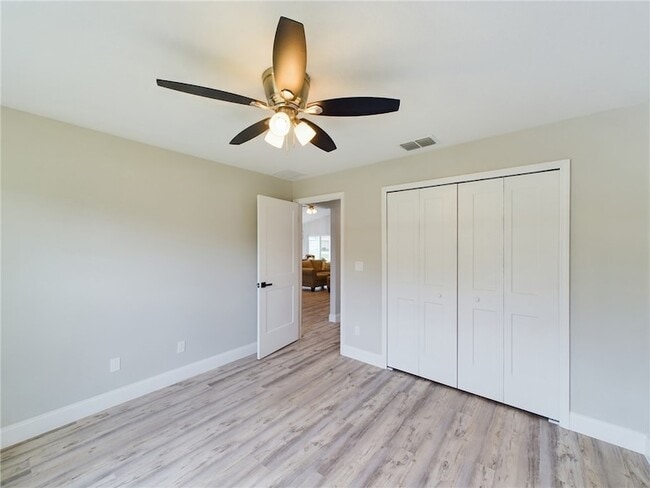 Building Photo - 9410 101st Ct