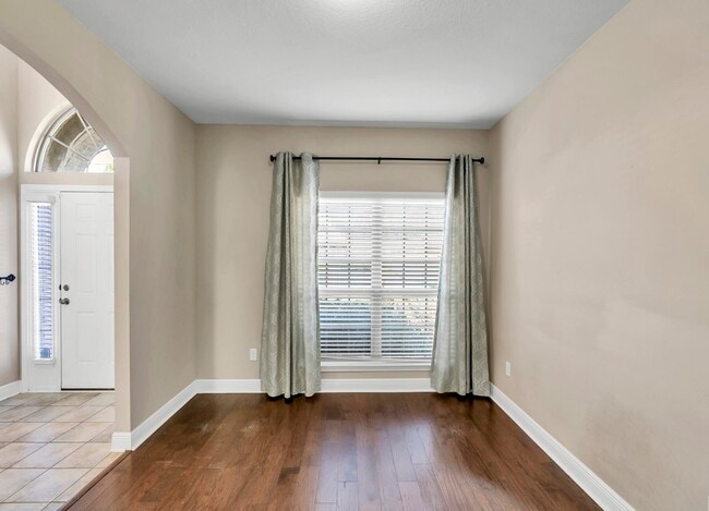 Building Photo - 3589 Autumn Woods Dr