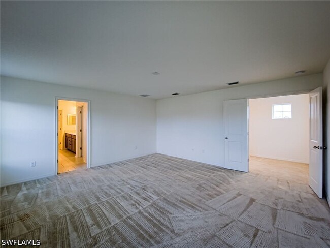 Building Photo - 13715 Garden Hills Dr