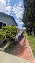 Building Photo - 1135 E Santa Maria Dr