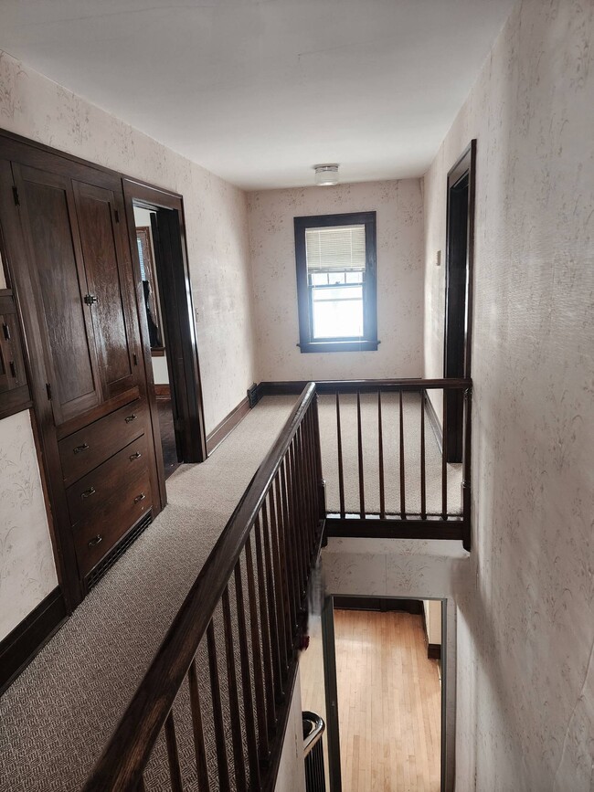 Building Photo - 1718 Grand Ave