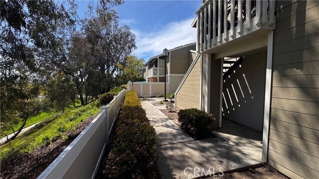 Building Photo - 26162 Los Viveros