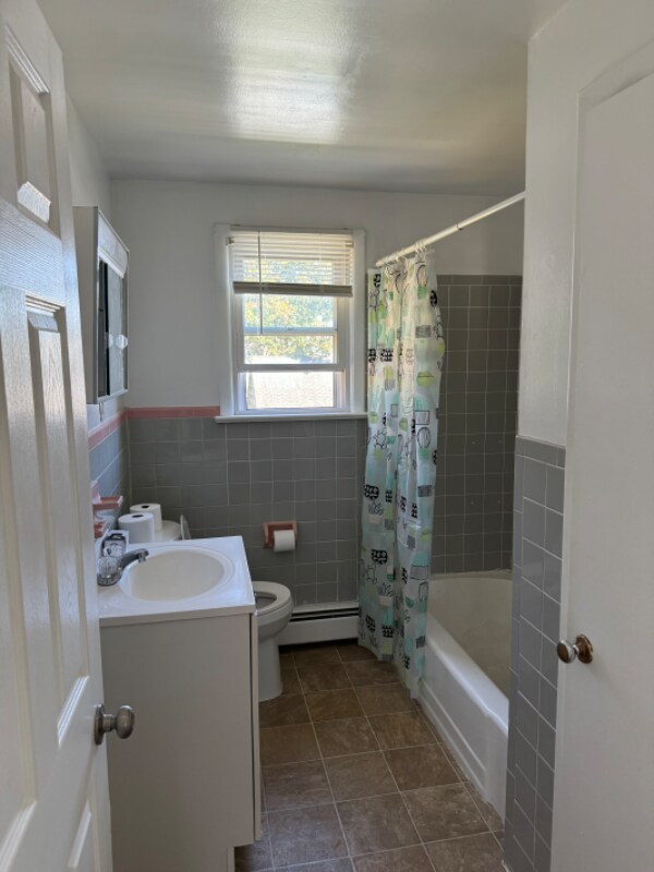 Building Photo - 4326 Finlaw Ave