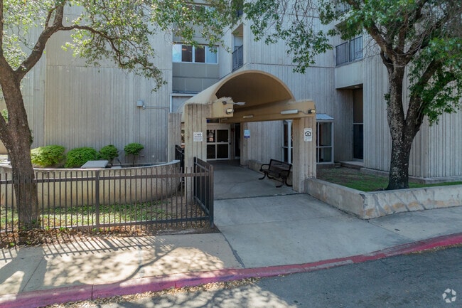 Entrance - Park View