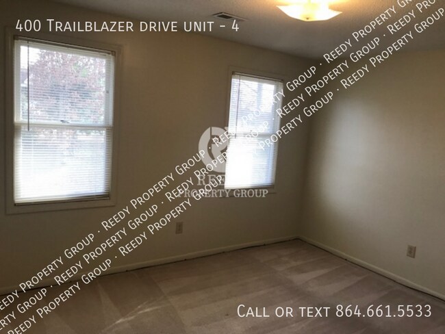 Building Photo - 400 Trailblazer Dr