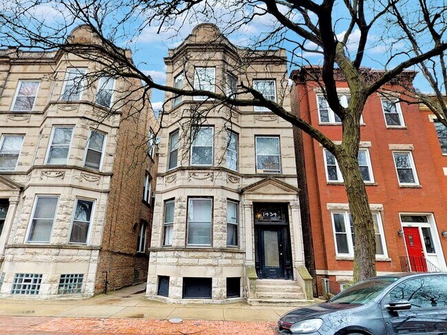 Building Photo - 1434 W Flournoy St