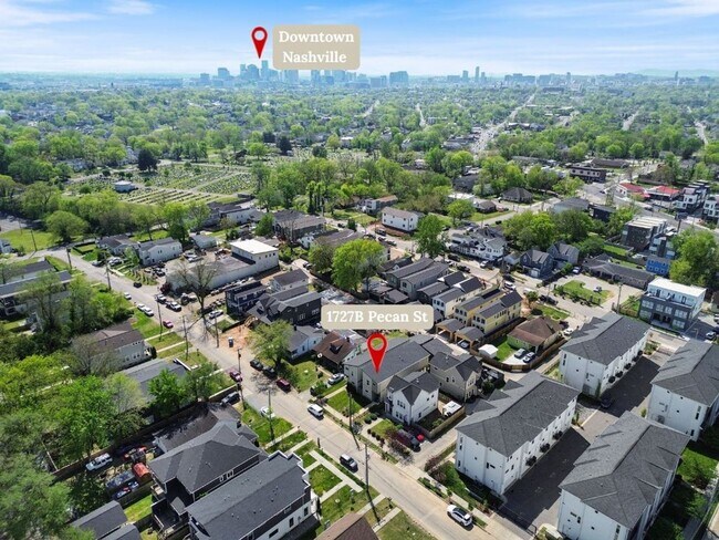 Building Photo - Beautiful Home in Nashville!