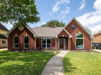Building Photo - 2414 Shoal Creek
