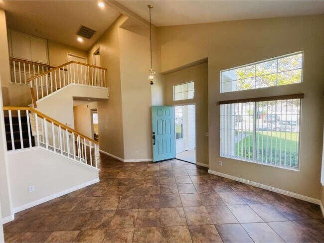 Building Photo - 31495 Corte Rimola