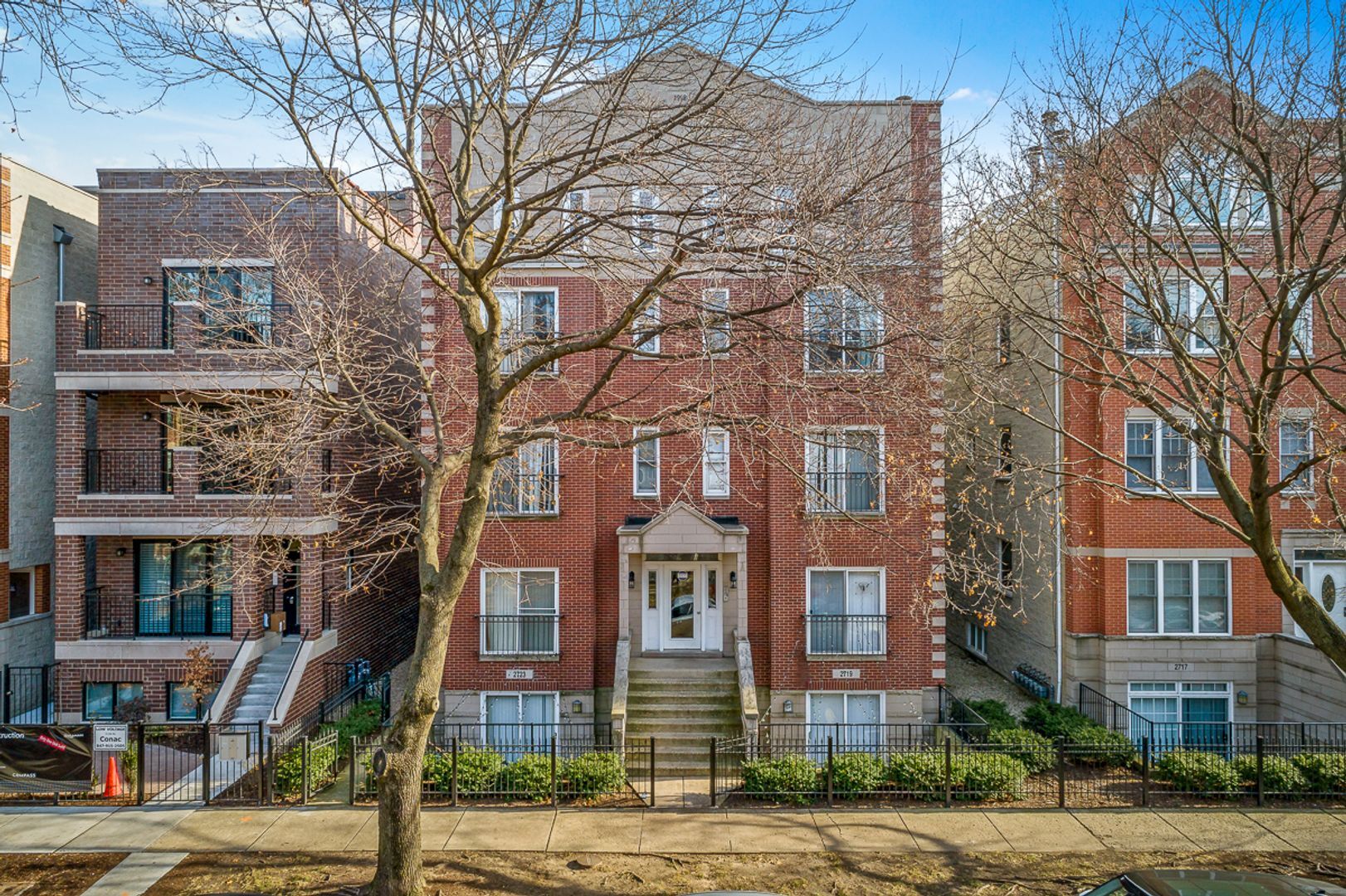 Building Photo - 2722 N Wayne Ave