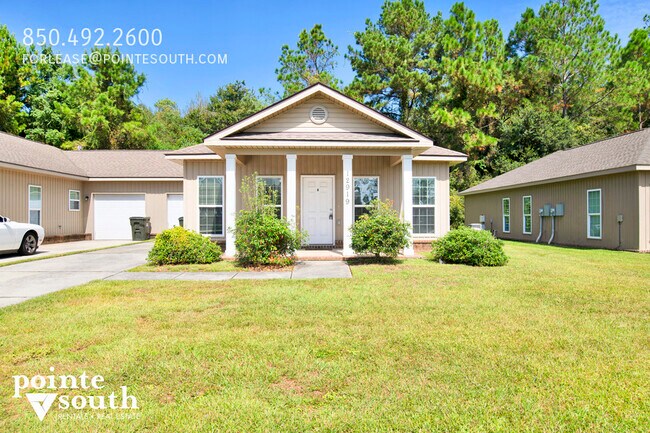 Building Photo - 12919B Churchill Dr