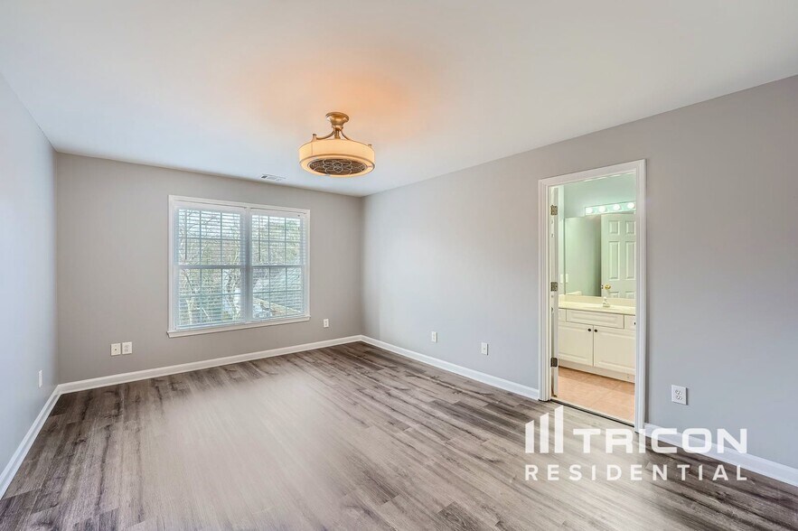 Building Photo - 1795 Millside Terrace