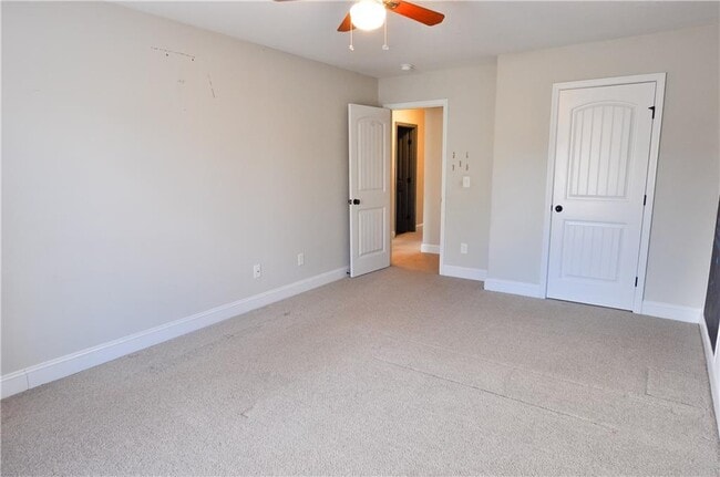 Building Photo - 691 River Mist Cir