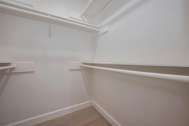 Building Photo - 16250 Rancho Blanco Dr