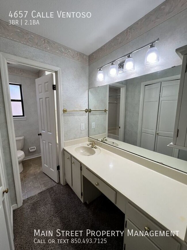 Building Photo - 4657 Calle Ventoso