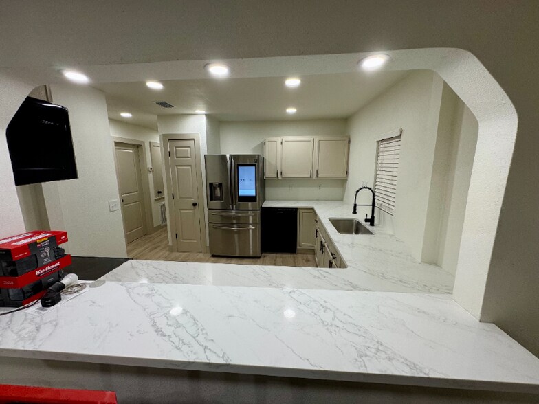 Building Photo - 4241 Starlite Ln