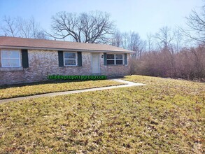 Building Photo - New Listing in Fort Wayne