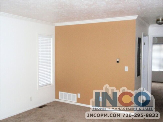 Building Photo - 2280 S Zuni St