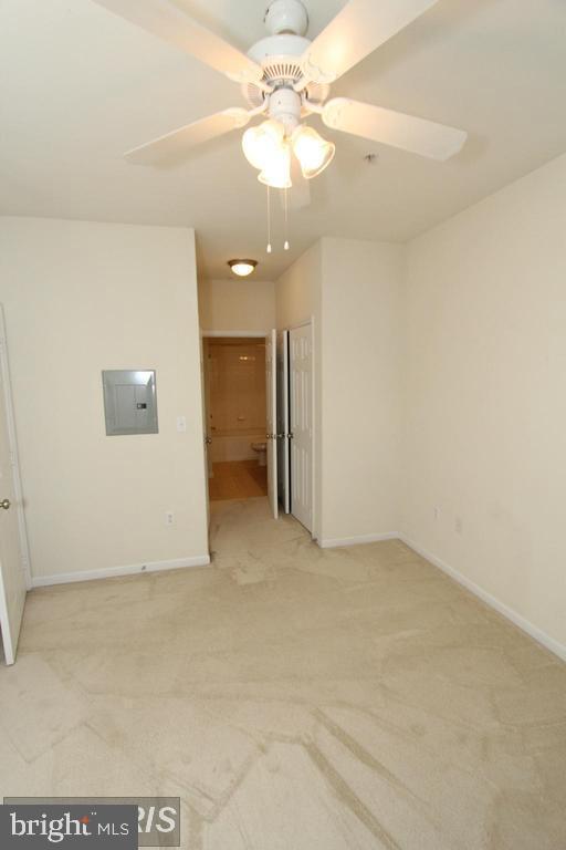 Building Photo - 12953 Centre Park Cir