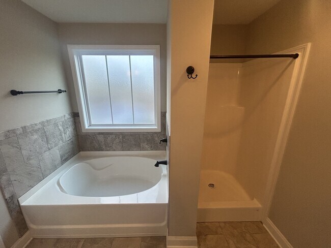 Building Photo - 1176 Elizabeth Ln