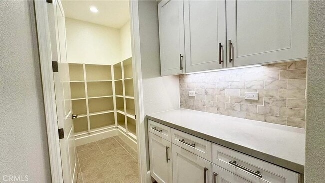 Building Photo - 116 Joshua Tree