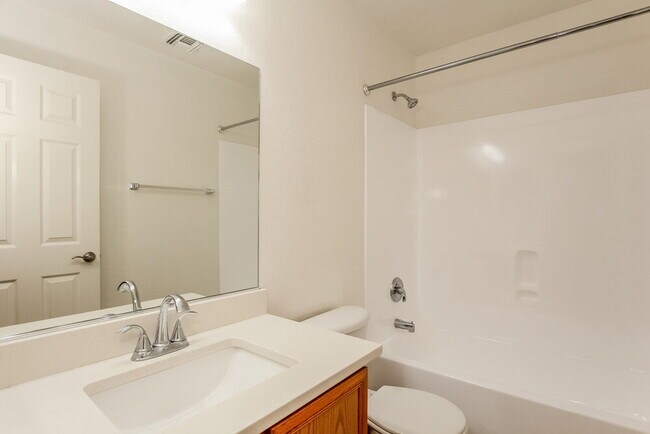 Building Photo - 12913 N 127th Ln