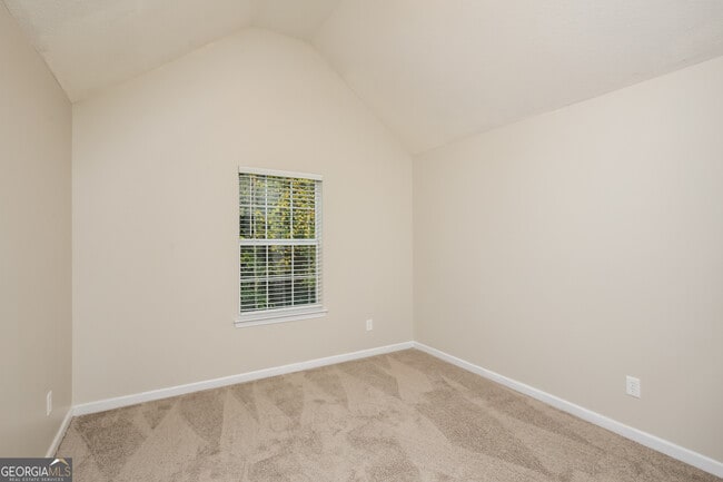 Building Photo - 5875 Sunflower Ct