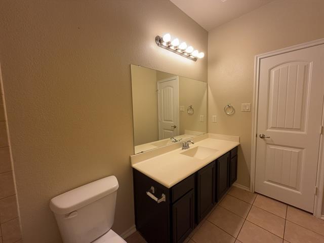 Building Photo - 2333 Cedarwood Dr