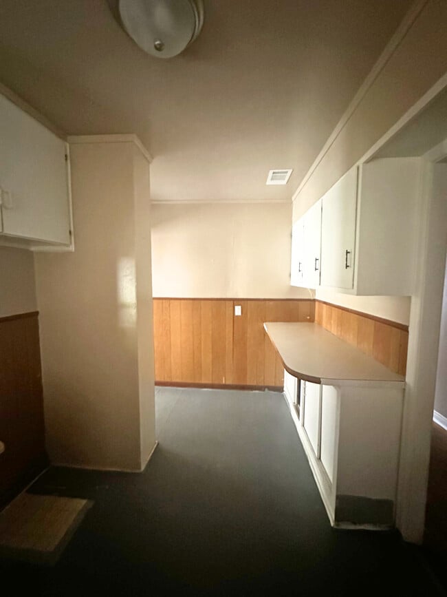 Building Photo - 106 Rosewood Cir