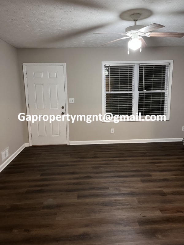 Building Photo - 231 Waddell Dr