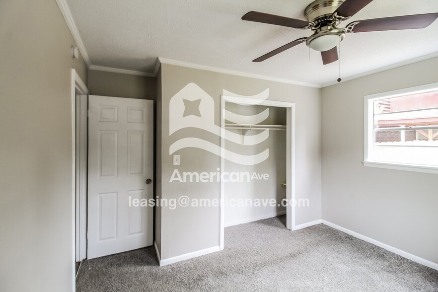 Building Photo - 105 Arnold Blvd