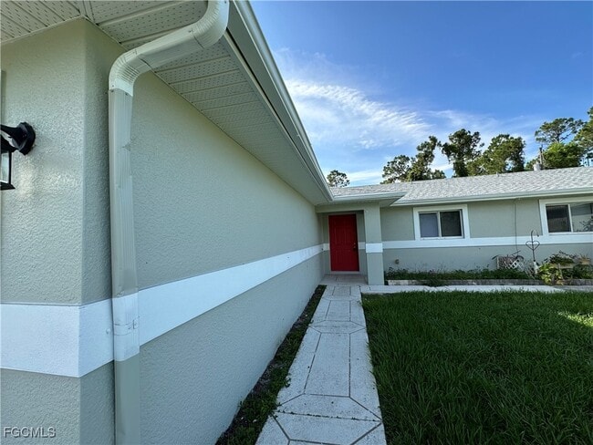 Building Photo - 4795 Jordan Ave S