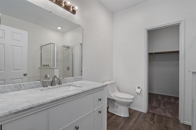 Building Photo - 5508 Nelson Oaks Dr