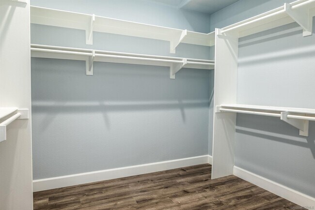 Building Photo - 2930 Doreet Way