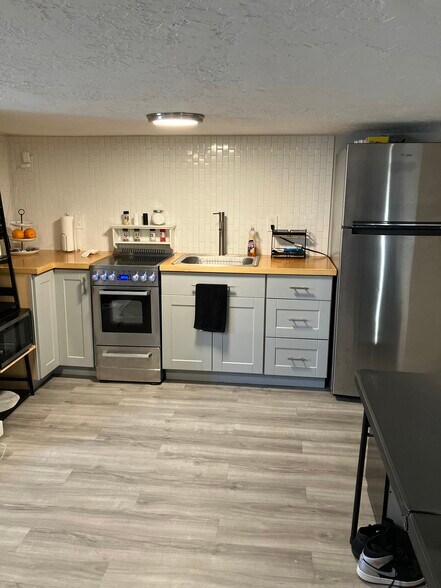 Downstairs Kitchen - 20 W 2nd N