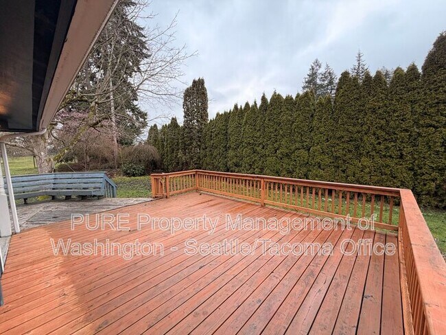 Building Photo - 18417 40th Ave E