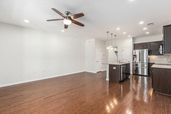 Building Photo - 193 Olde Towne Way