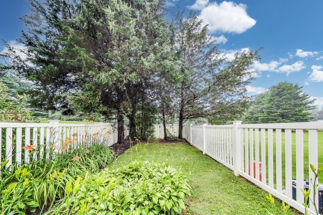 Building Photo - 11914 Filly Ln